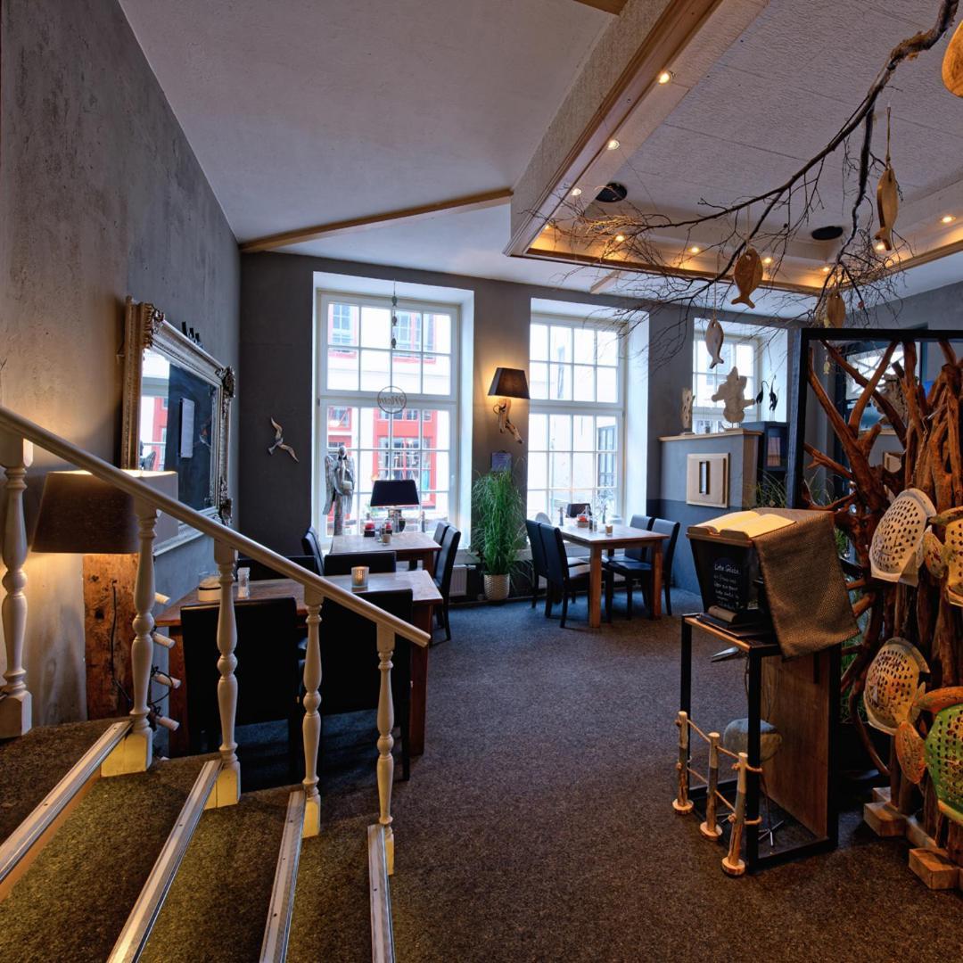 Готель Restaurant Haus Hamburg Лер Екстер'єр фото